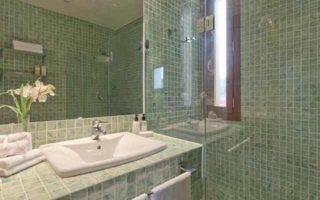 Spain Select Santa Cruz Apartments