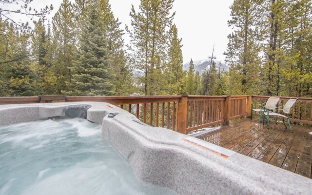 Big Sky - Pines E4