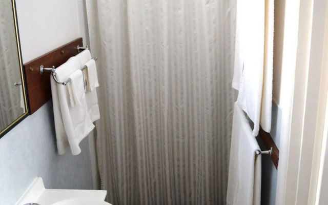 Mornington Motel