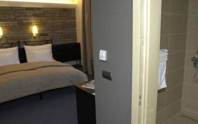 EA Chateau Hotel Sychrov