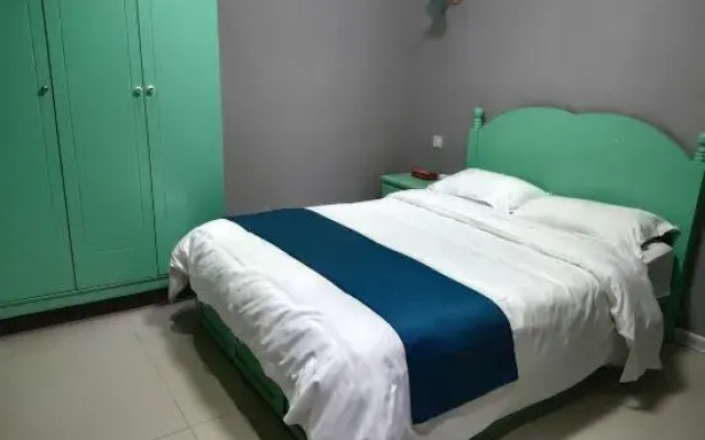 Juhai Hotel(Hejie Dian)