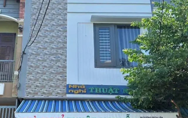 Nha Nghi Nguyen Thuat
