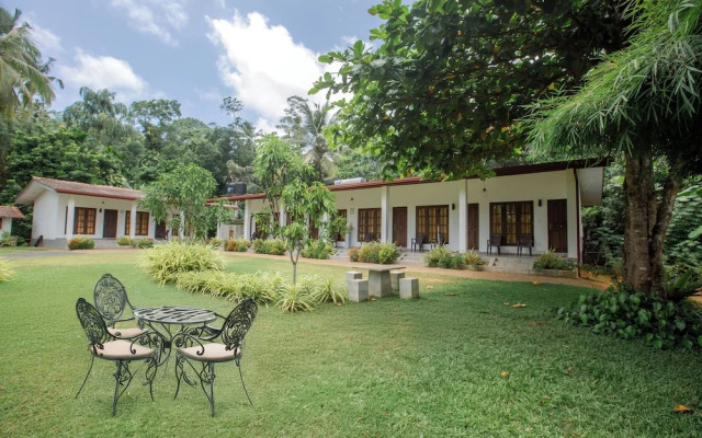The Regency villa by Escape Essence