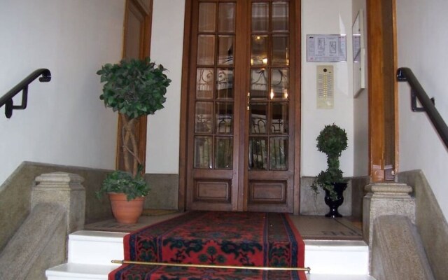 Bright & Modern One-bedroom Apartment With in Paris, Near Sacre Coeur /