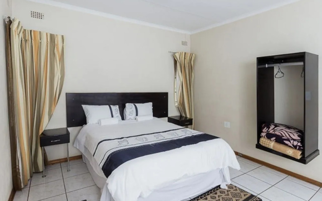 Vuya Nathi Bed & Breakfast