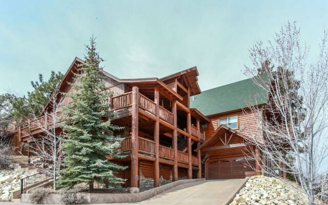 Castle Glen Chalet-1845 by Big Bear Vacations