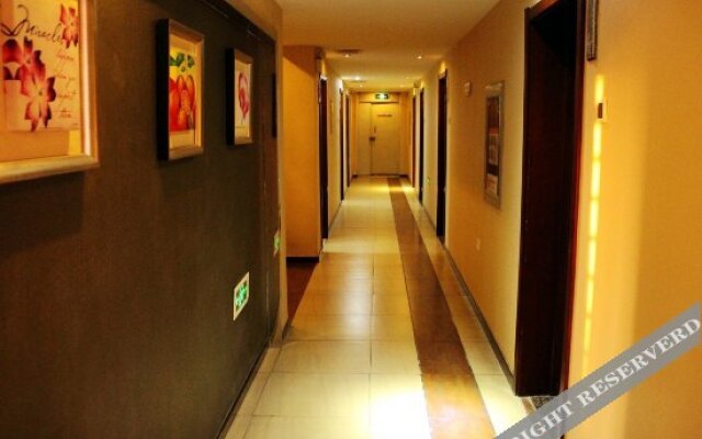 Qingwei City Culture Tourism Holiday Hotel