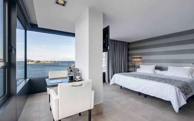 Barceló Hamilton Menorca - Adults Only