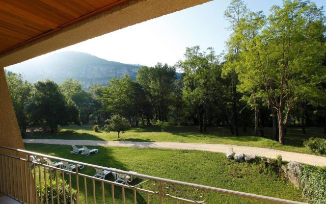 Vacancéole - Le Domaine de Chames