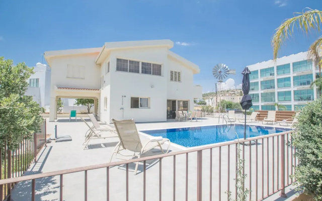 Protaras Holiday Villa Dv16