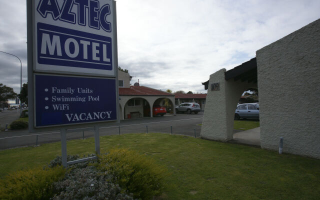 Aztec Motel