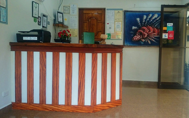 Island Jewel Inn
