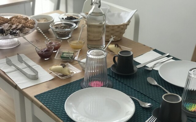 B&B BaRock