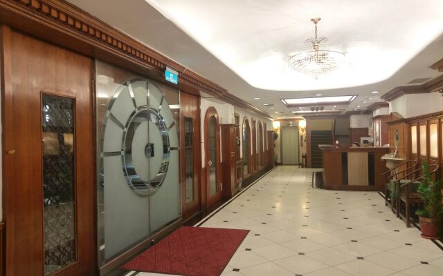 Puyisy Business Hotel