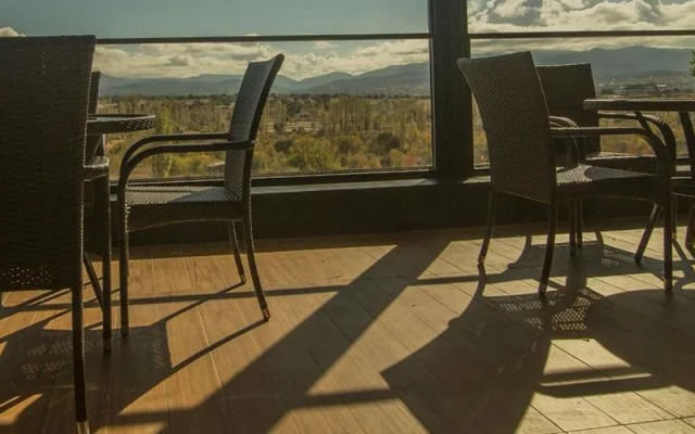 Gdz Hotels Gediz Business