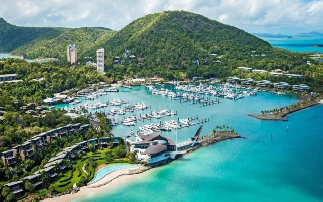 Reef View Hotel