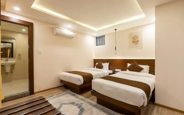 Apex Business Hotel