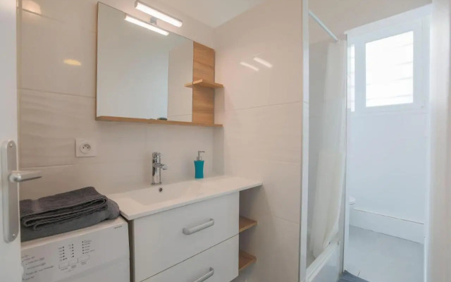 studio marine 100m plage