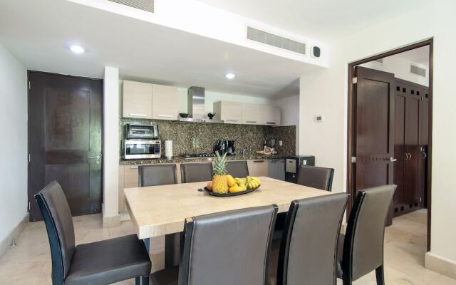 Luxury Condo Boutique