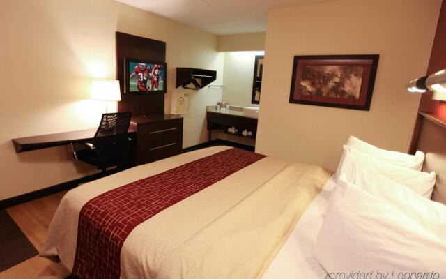 Red Roof Inn PLUS+ Secaucus - Meadowlands - NYC