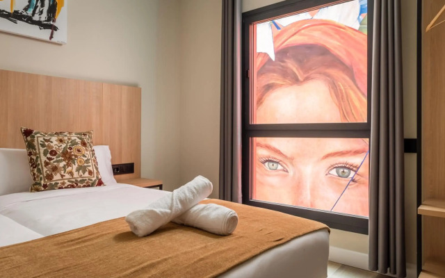 Aerohotel Barcelona Airport 24h