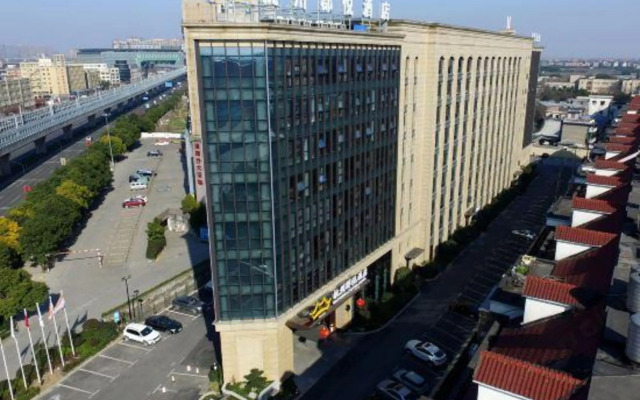 Junyue Hotel