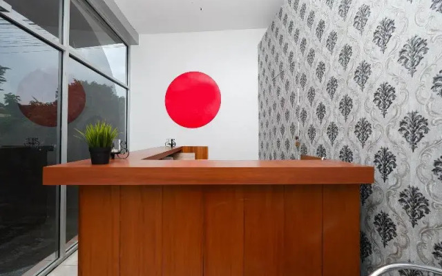 Orchid House by OYO Rooms
