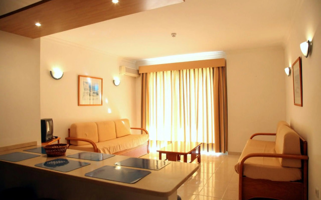 Aparthotel Calema Avenida Jardim