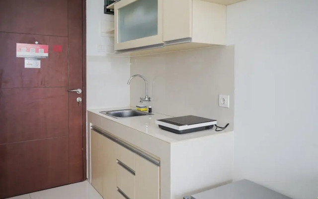 Cozy Living Studio Apartment Springwood Residence near IKEA Alsut