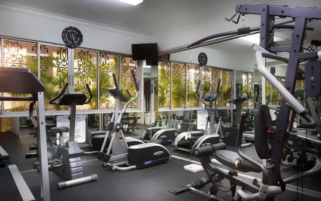 Plaza Florida Suites