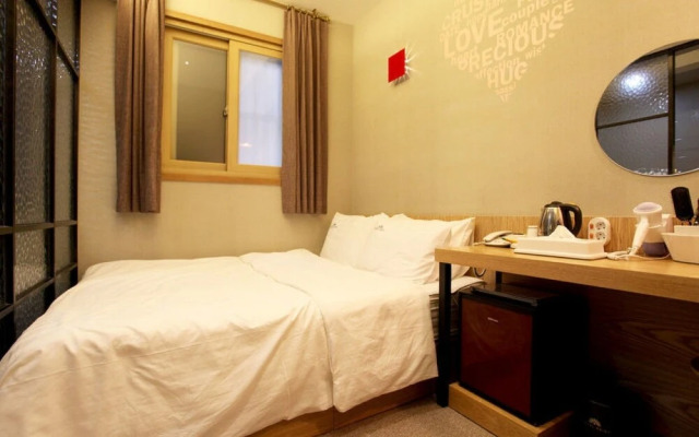 Hotel Daisy
