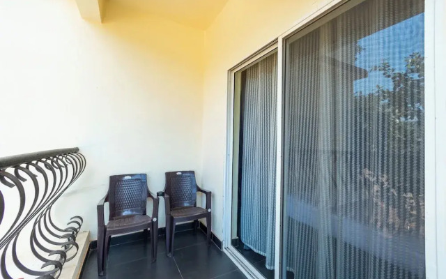 Blue Door Hotel Morjim