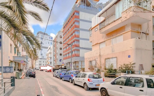 Apt Cachemire 2BR Tlv Ness Tsiyona St Tl67