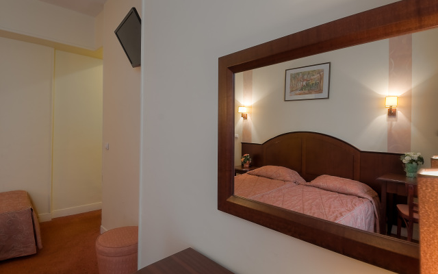 Отель Le Faubourg