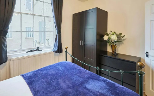 Host Stay Grand Parade Apartment