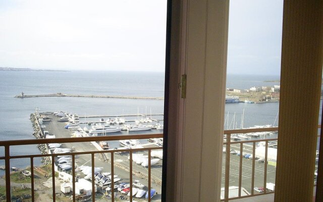 Tony Guest House
