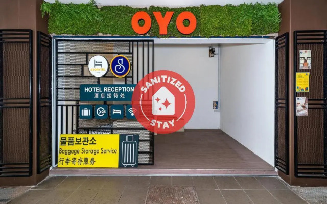 Super OYO 89847 Switz Paradise Hotel