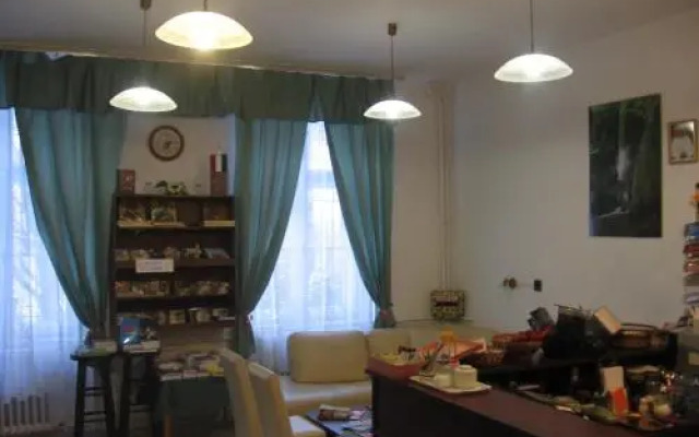 Mater Salvatoris House