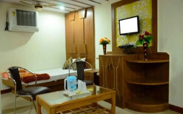 Hotel Crown