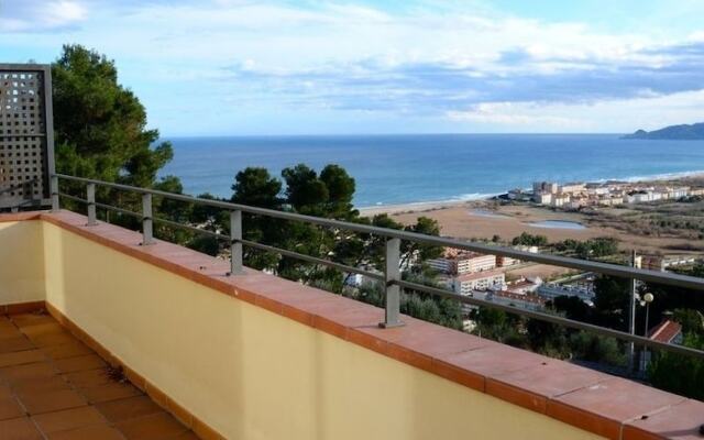 Casa con piscina y bonitas vistas al mar
