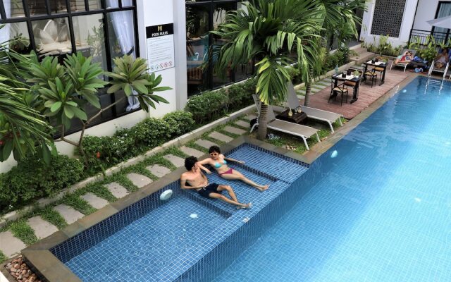 Model Angkor Hotel