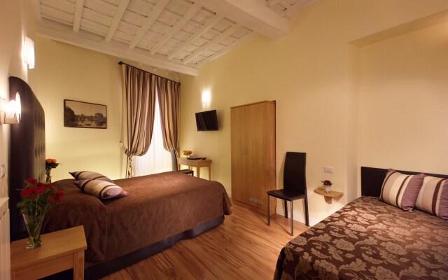 Condotti Inn