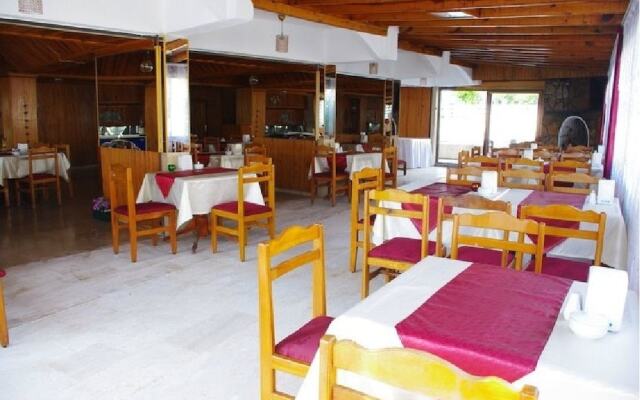 Halis Han Hotel
