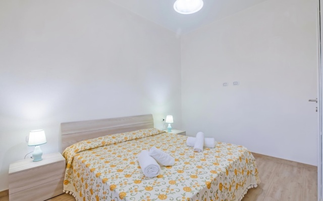 Le Bianche Apt 4 - Terrace near the Sea