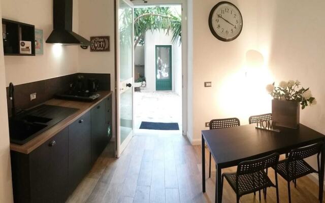 Garden House - Luxury Guest House