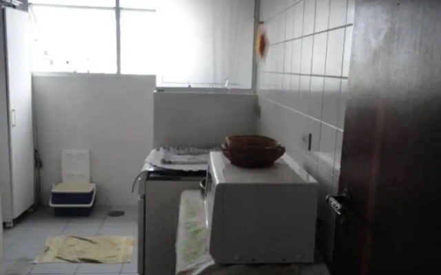 Raridade - Apt próx praia vista mar ar con