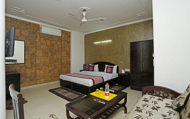 Oyo 5795 Ashoka International