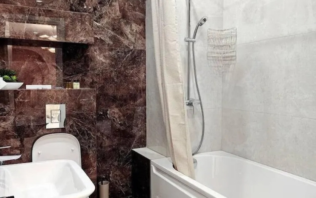 King David Equipped Luxury Two Bedroom26