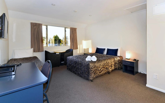 Arena Motel