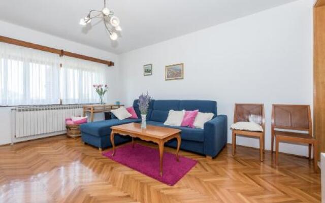 Apartment Promona Drniš